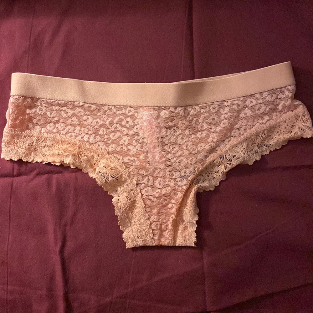 Victoria secret thong size small